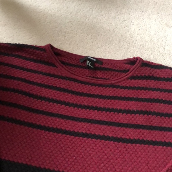 Forever 21 sweater! - Picture 6 of 6